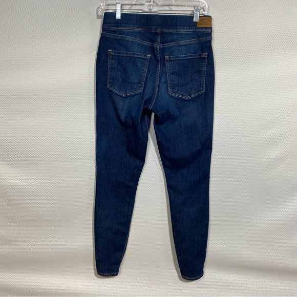 Signature Levi Strauss Pull-On Women’s Shaping Super Skinny Jeans Size 4… - Picture 2 of 7